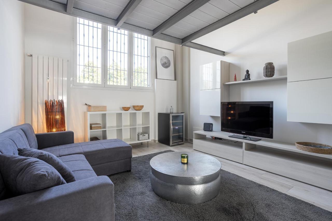 ミラノNavigli-Duomo Exclusive Design Loft Su Due Piani Con Wifiアパートメント エクステリア 写真