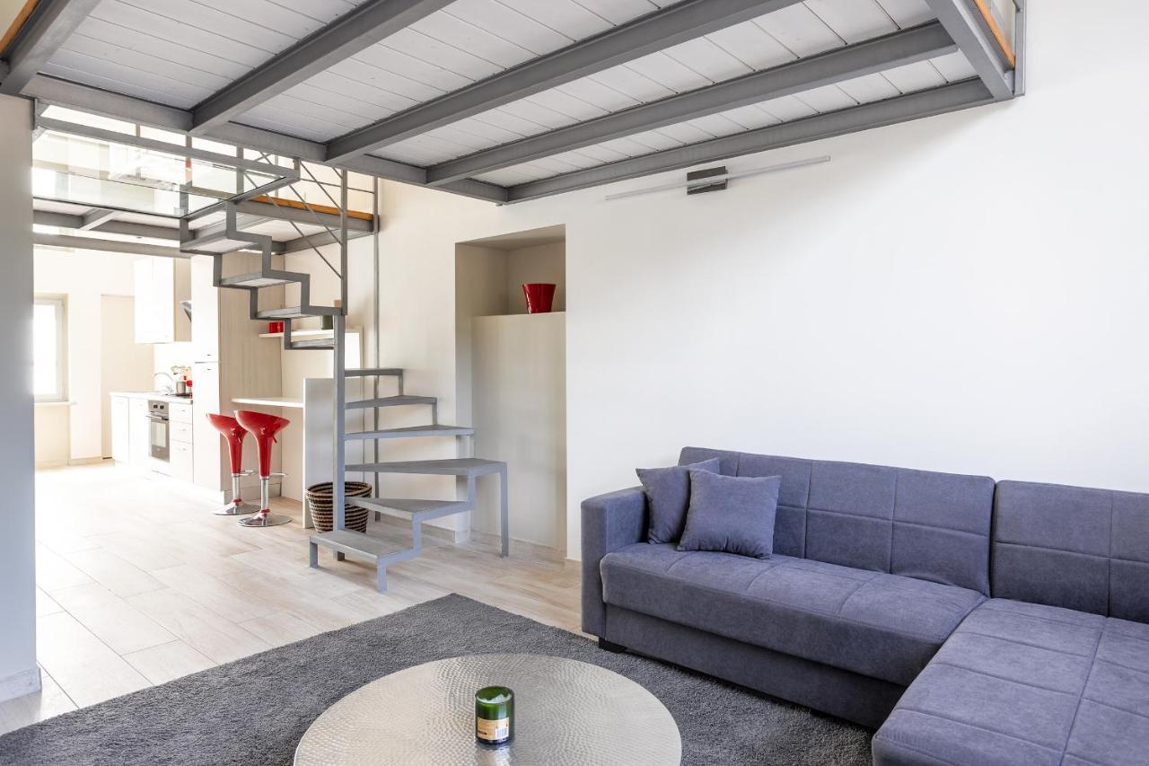 ミラノNavigli-Duomo Exclusive Design Loft Su Due Piani Con Wifiアパートメント エクステリア 写真