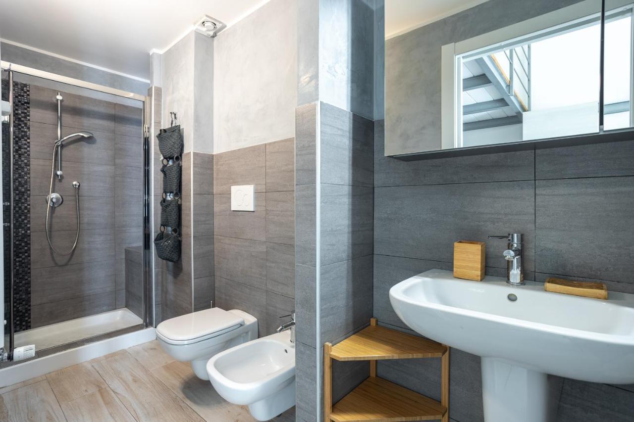 ミラノNavigli-Duomo Exclusive Design Loft Su Due Piani Con Wifiアパートメント エクステリア 写真
